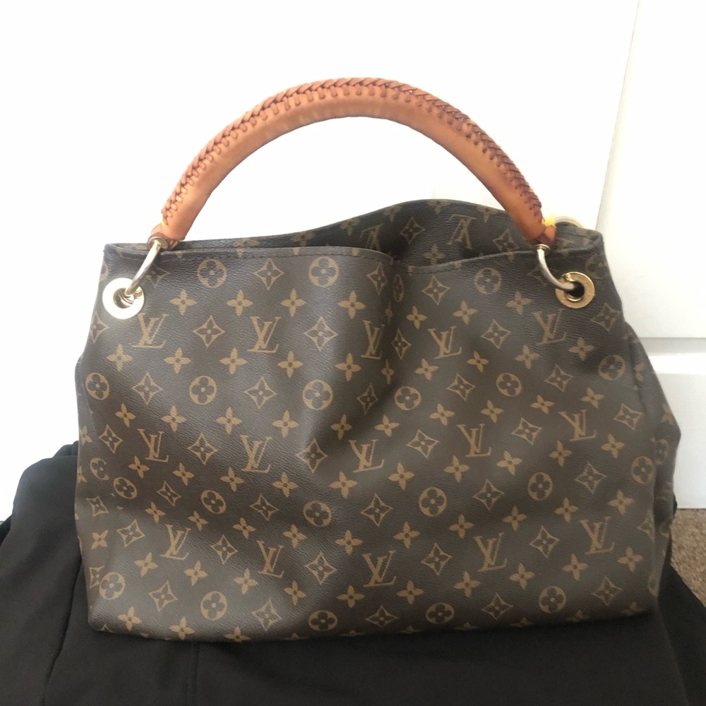 Louis Vuitton Brown Monogram Artsy MM